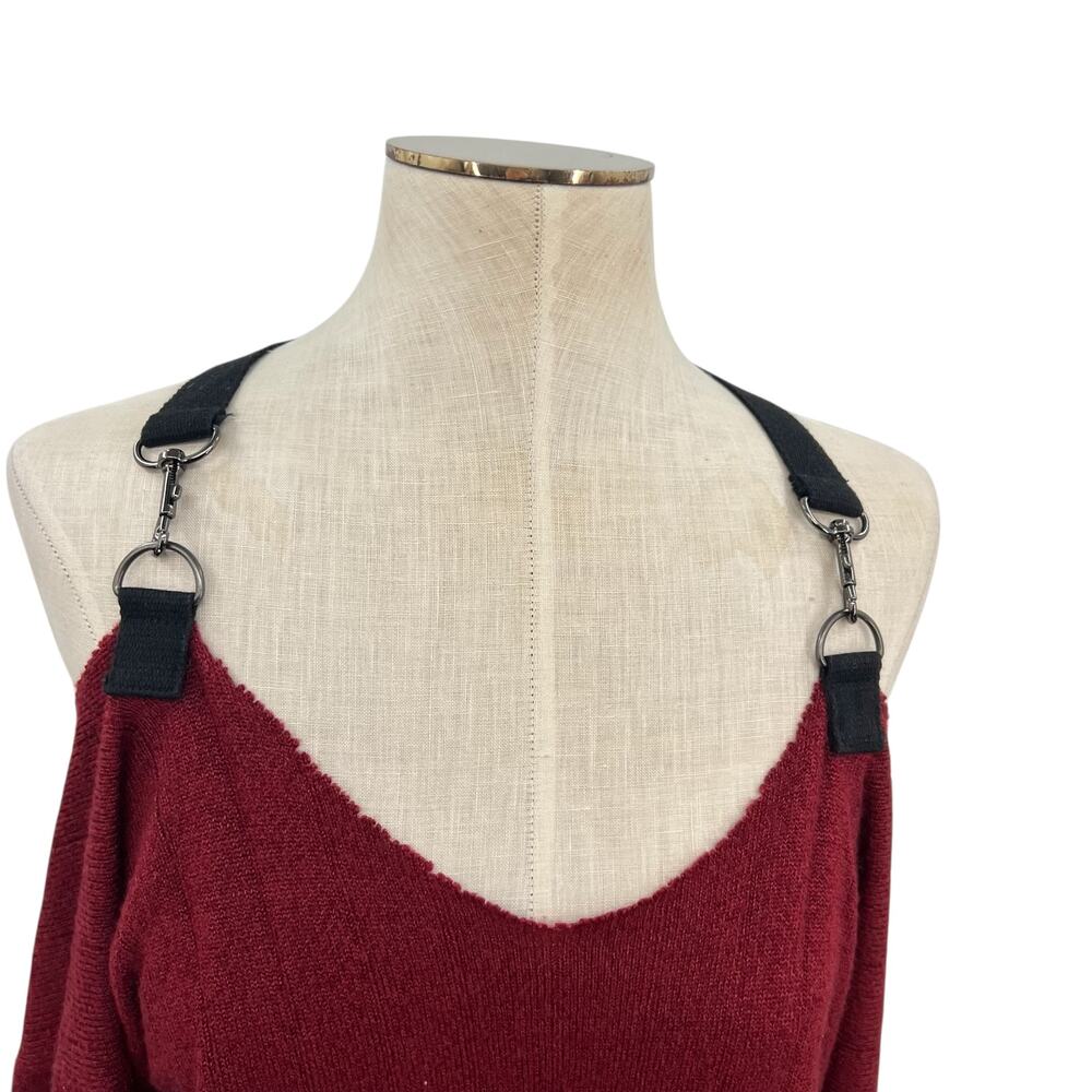 Furst of a Kind‎ Sweater Cold Shoulder Harness Buckle Red One Size - Picture 2 of 11